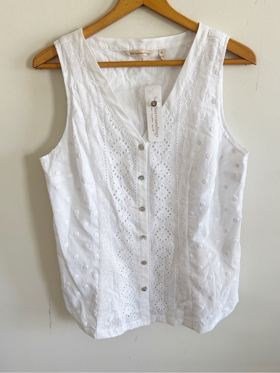 Soft Surroundings Tops - Soft surroundings Eloise white eyelet cotton button down sleeveless top sz M NWT